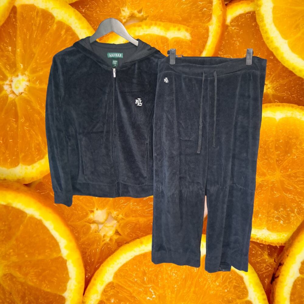 Vintage Lauren Ralph Lauren Black Velor Track Suit Size Medium‎